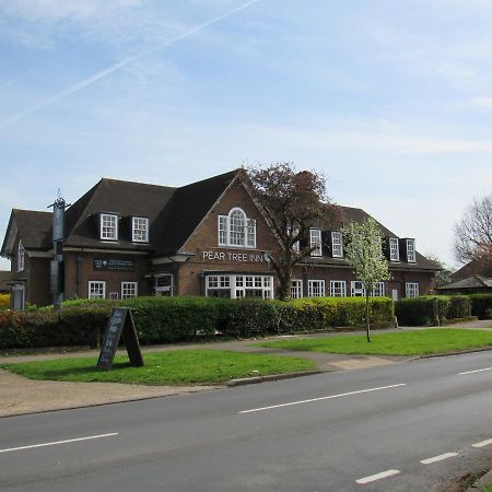 Pear Tree Inn Welwyn Garden City Dış mekan fotoğraf